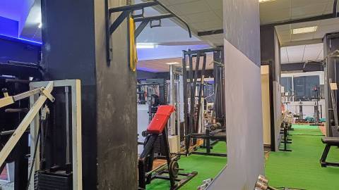 Espaço Comercial com 220 m² à Venda em Cascais – Ideal para Vários Negócios.