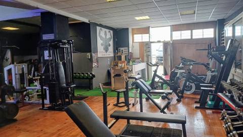 Espaço Comercial com 220 m² à Venda em Cascais – Ideal para Vários Negócios.