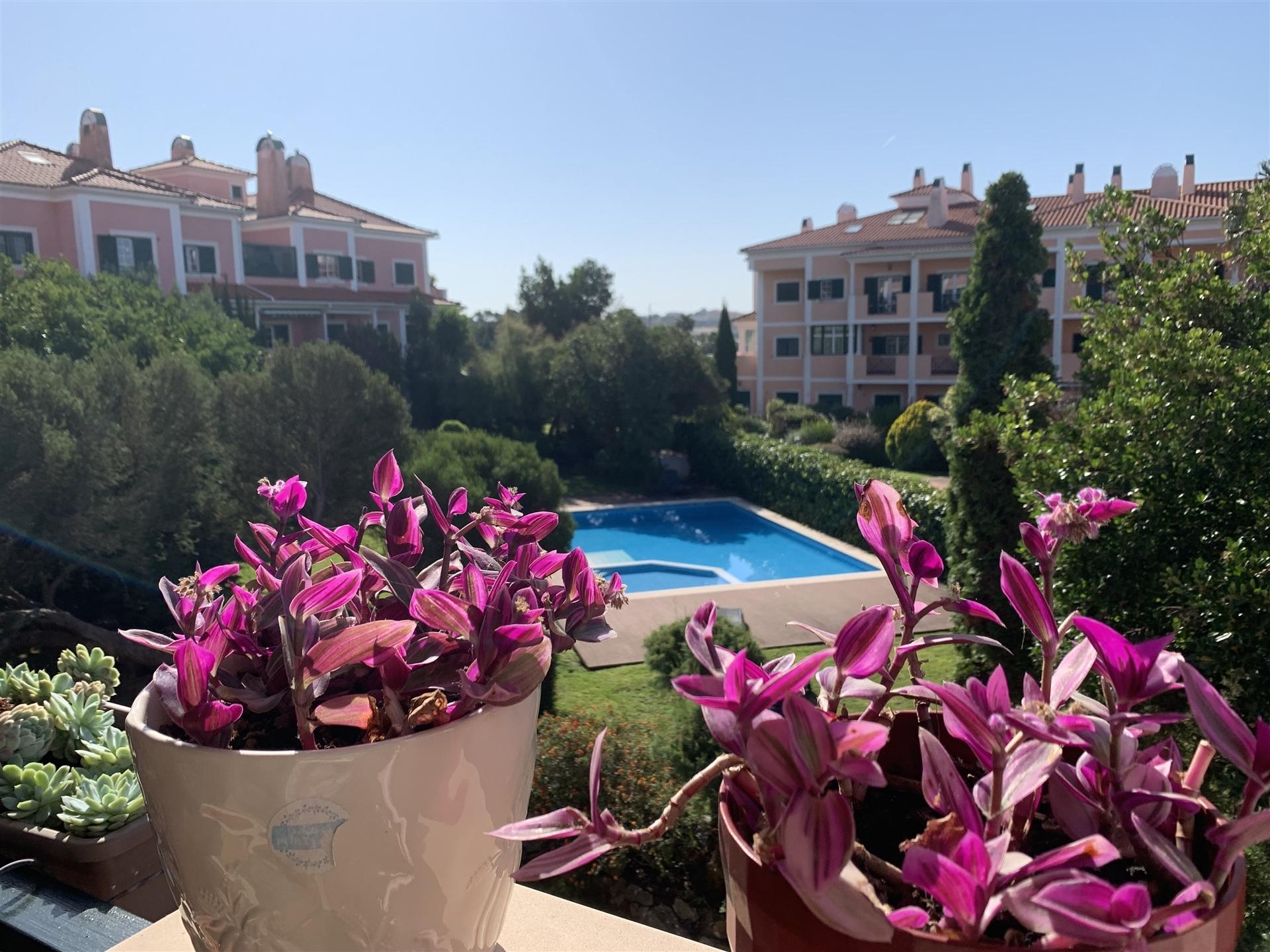 Apartamento 5 assoalhadas, na Quinta Da Beloura.