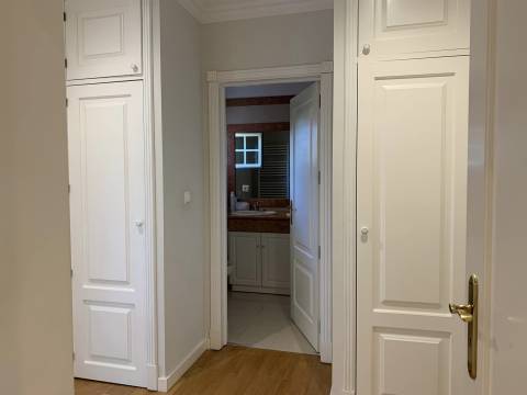 Apartamento 5 assoalhadas, na Quinta Da Beloura.