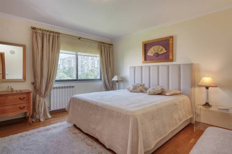 Apartamento T3 no Monte Estoril.