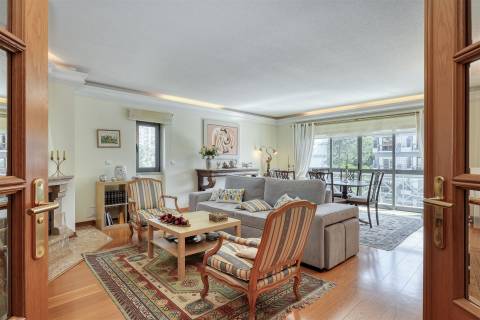 Apartamento T3 no Monte Estoril.