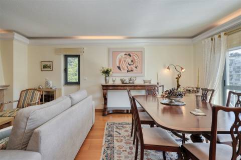 Apartamento T3 no Monte Estoril.