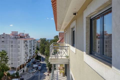 Apartamento T3 no Monte Estoril.