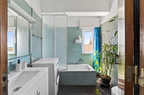 Estúdio com Vista Deslumbrante em Cascais.