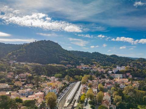 Apartamento T2+1 duplex no coração da vila histórica de Sintra.