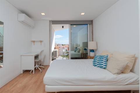 Apartamento T1 Moderno com Vistas Abertas na Penha de França