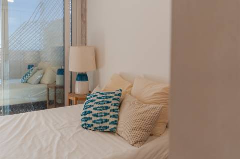 Apartamento T1 Moderno com Vistas Abertas na Penha de França