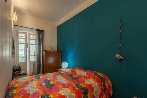 Apartamento T1 com Pátio Privativo – São Domingos de Benfica, Lisboa