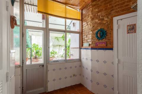 Apartamento T1 com Pátio Privativo – São Domingos de Benfica, Lisboa