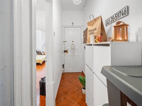 Apartamento T1 com Pátio Privativo