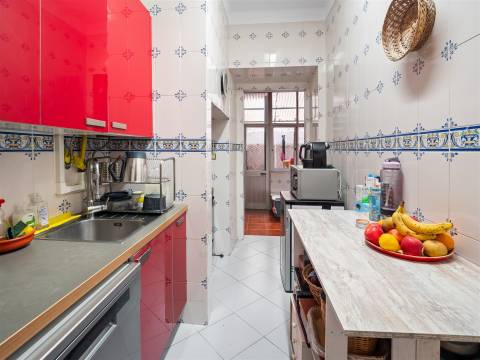 Apartamento T1 com Pátio Privativo