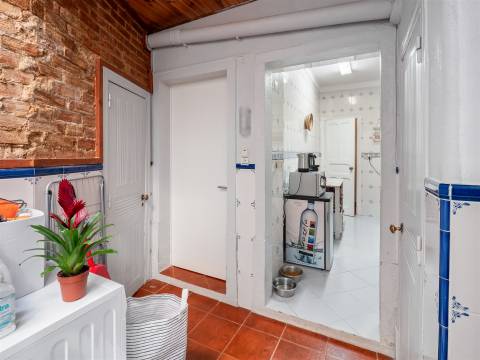 Apartamento T1 com Pátio Privativo