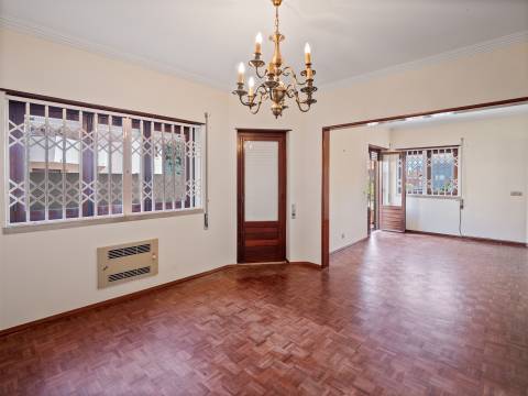 Moradia de 6 assoalhadas em são João Do Estoril