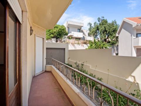 Moradia de 6 assoalhadas em são João Do Estoril