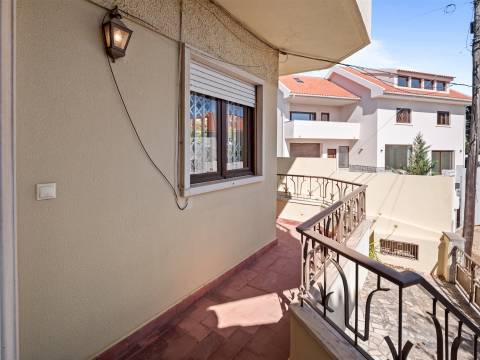 Moradia de 6 assoalhadas em são João Do Estoril