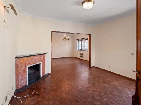 Moradia de 6 assoalhadas em são João Do Estoril