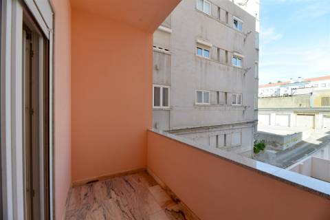 ApartamentoT5 para arrendamento no coração de Lisboa