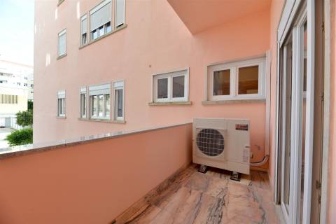 ApartamentoT5 para arrendamento no coração de Lisboa