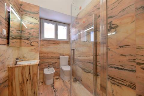 ApartamentoT5 para arrendamento no coração de Lisboa