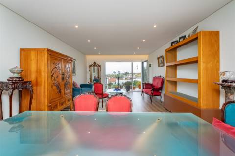 Apartamento T2, em empreendimento Novo.