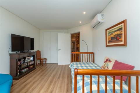 Apartamento T2, em empreendimento Novo.