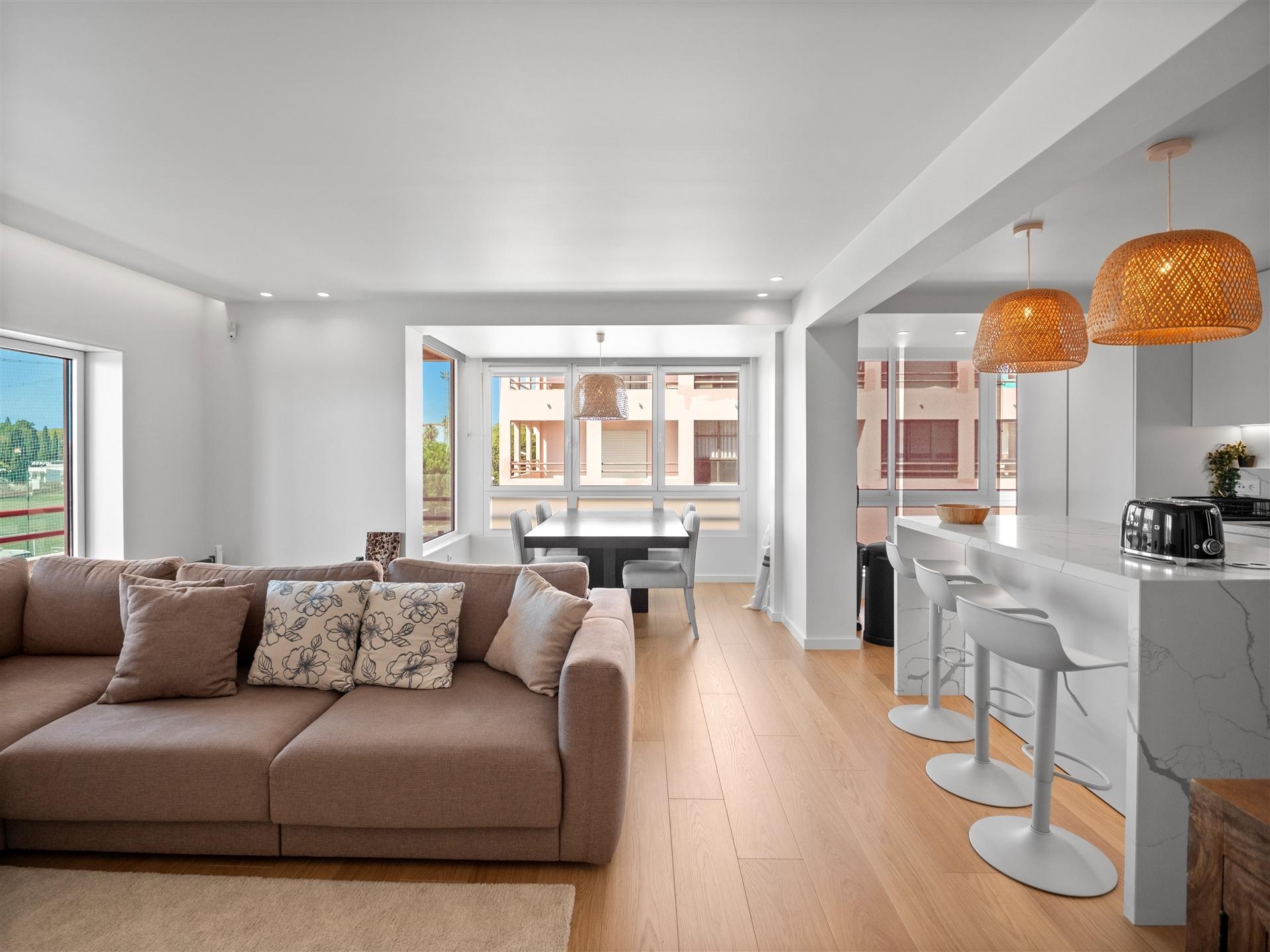 Apartamento T3 para arrendamento, Na Alameda da Guia