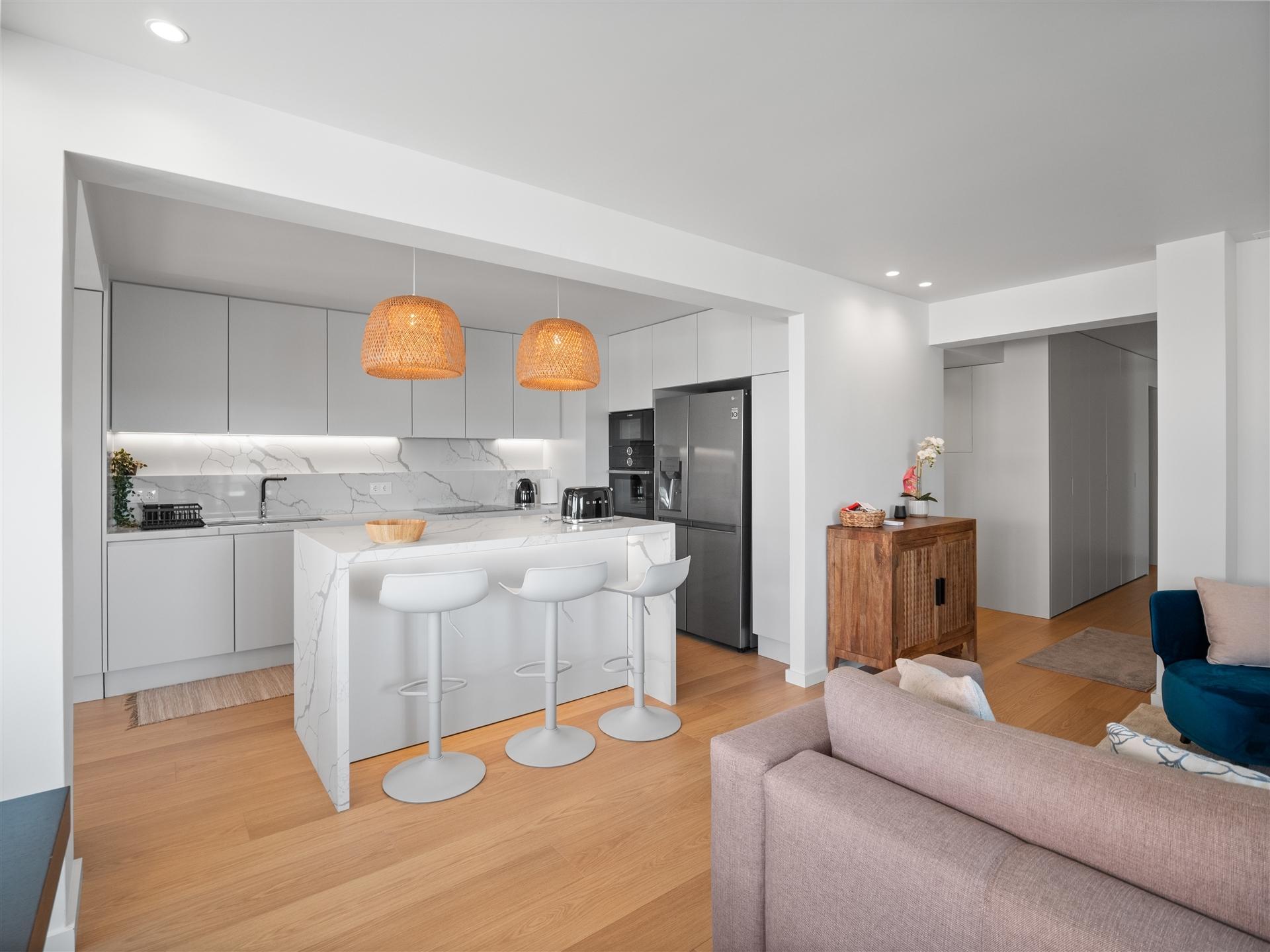 Apartamento T3 para arrendamento, Na Alameda da Guia