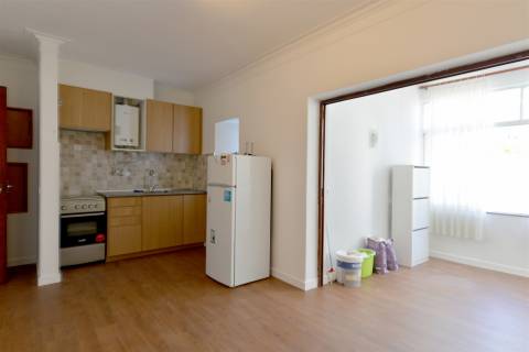 Apartamento T1 para Arrendamento, Monte Estoril - Cascais.