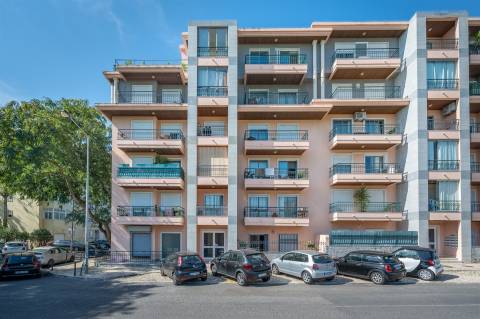 T2 para arrendamento em condominio fechado em Cascais.