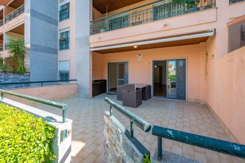 T2 para arrendamento em condominio fechado em Cascais.