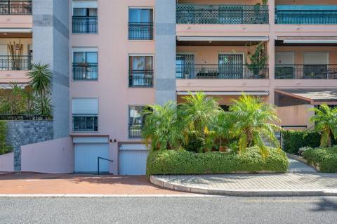 T2 para arrendamento em condominio fechado em Cascais.