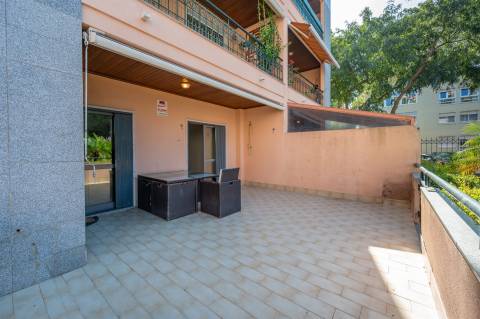 T2 para arrendamento em condominio fechado em Cascais.