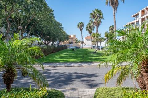 T2 para arrendamento em condominio fechado em Cascais.