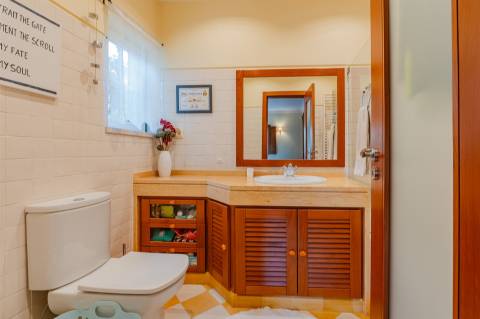 Moradia T4 de Luxo com Vista Golf na Exclusiva Quinta da Beloura I, Sintra