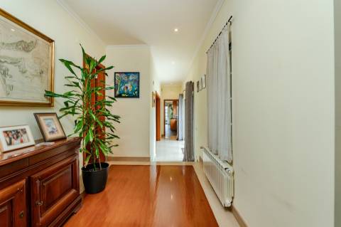 Moradia T4 de Luxo com Vista Golf na Exclusiva Quinta da Beloura I, Sintra