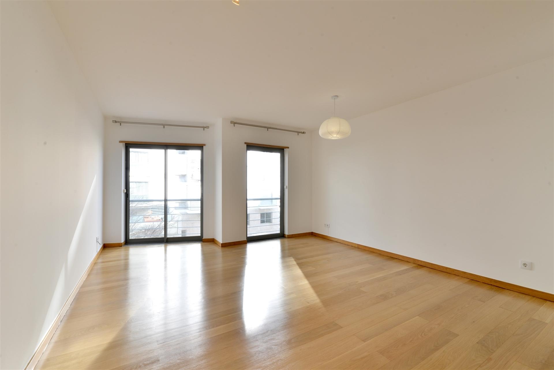 T2 para arrendamento em Belém. Apartamento T2 para arrendar em Belém.