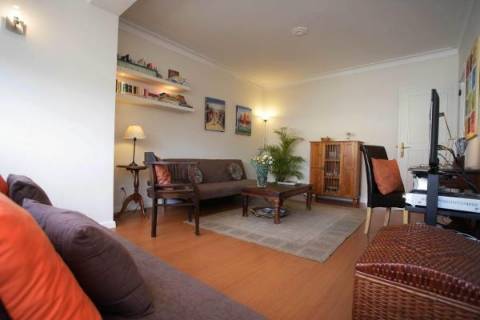 Apartamento T1 para arrendar no Monte Estoril