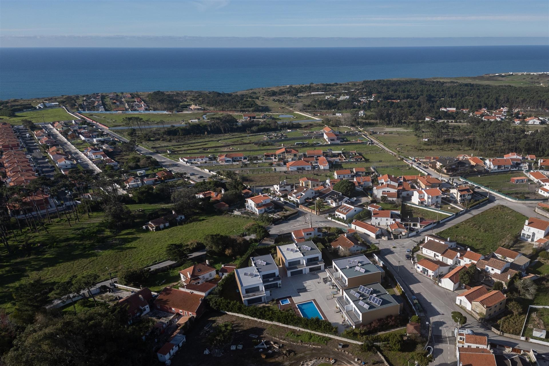 Moradia de Luxo a 5 Minutos da Praia de Magoito – Sintra