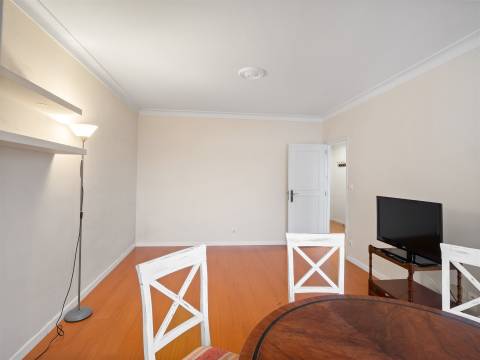 Apartamento T1 para venda no Monte Estoril Apartamento T1 numa privilegiada do Monte Estoril