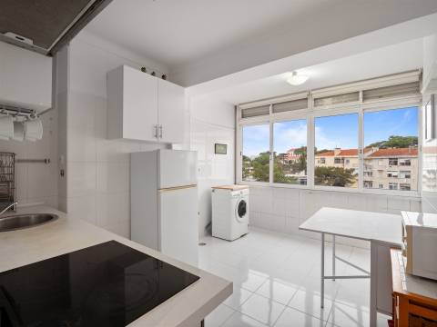 Apartamento T1 para venda no Monte Estoril Apartamento T1 numa privilegiada do Monte Estoril