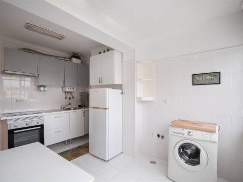 Apartamento T1 para venda no Monte Estoril Apartamento T1 numa privilegiada do Monte Estoril