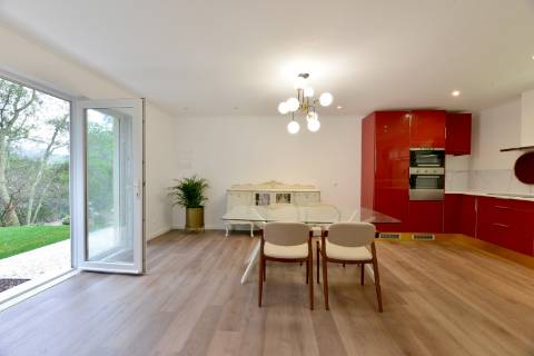 Apartamento T2 para arrendamento condominio privado.