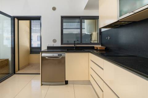 Magnifico Apartamento para arrendar com 104m2 Pronto a Habitar