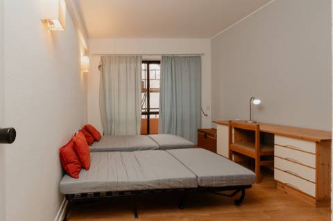 T2 Espaçoso para Arrendamento na Quinta da Gandarinha – Centro de Cascais