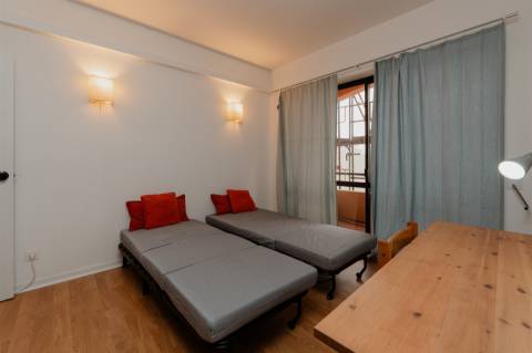 T2 Espaçoso para Arrendamento na Quinta da Gandarinha – Centro de Cascais