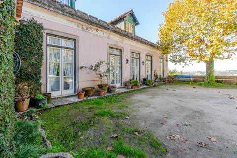 Quinta histórica no Centro de Sintra