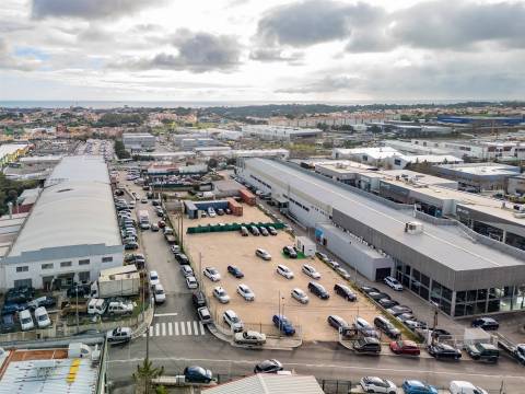 Terreno Industrial com Rendimento Imediato – Localização Estratégica | Cascais