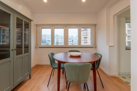 T1 de Luxo para Arrendamento no Monte Estoril