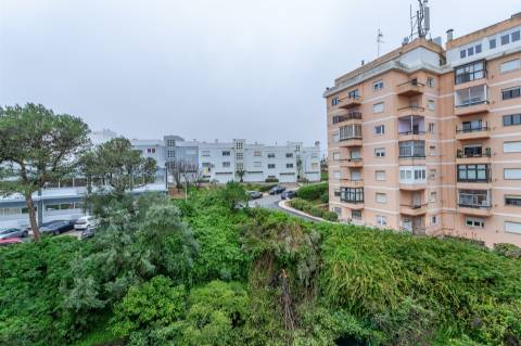 T1 de Luxo para Arrendamento no Monte Estoril